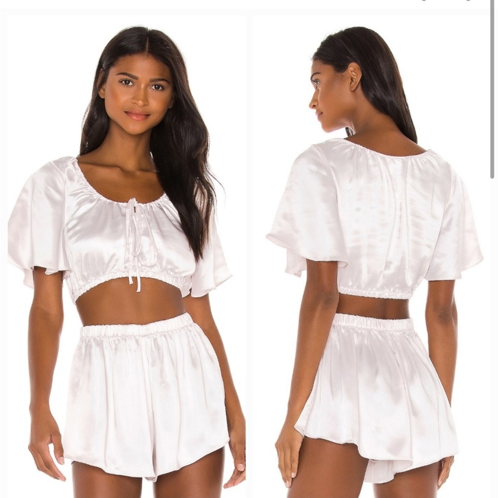 SET!! Satin top and shorts lpa revolve flutter sleeve set